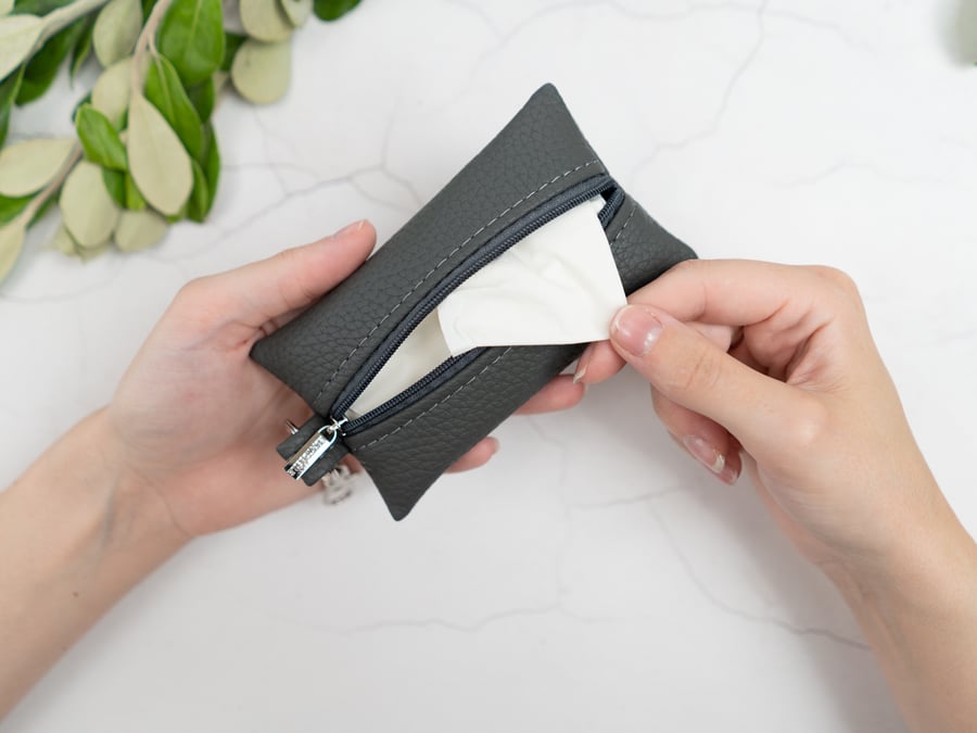 Leather Travel Tissue Pouch