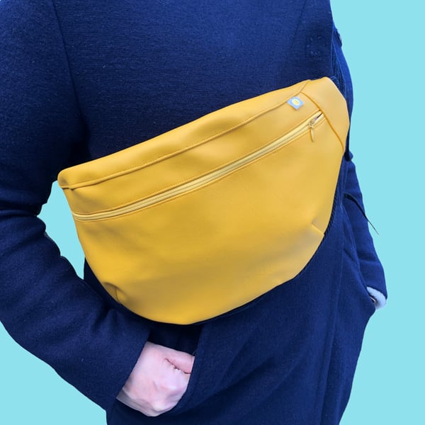 XL BODYCROSS BAG, oversized bumbag, vegan leather, one of a kind, unisex, yellow