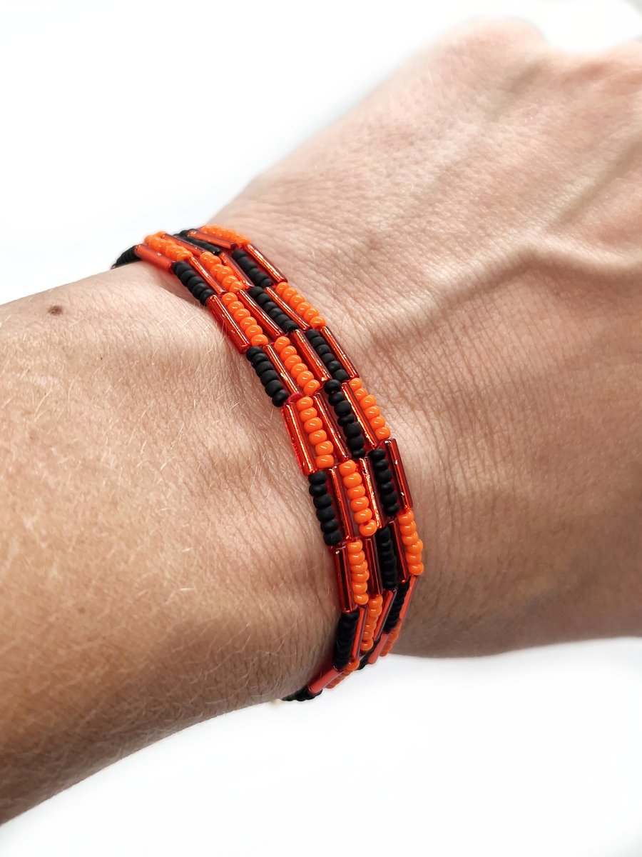 Orange and black autumn halloween vibes beaded bracelet