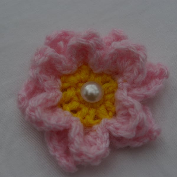 Brooch Small Pink Flower Crochet Brooch
