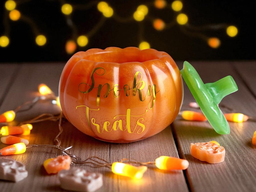 Resin pumpkin jar with lid: Autumn home decor, Halloween candy bowl