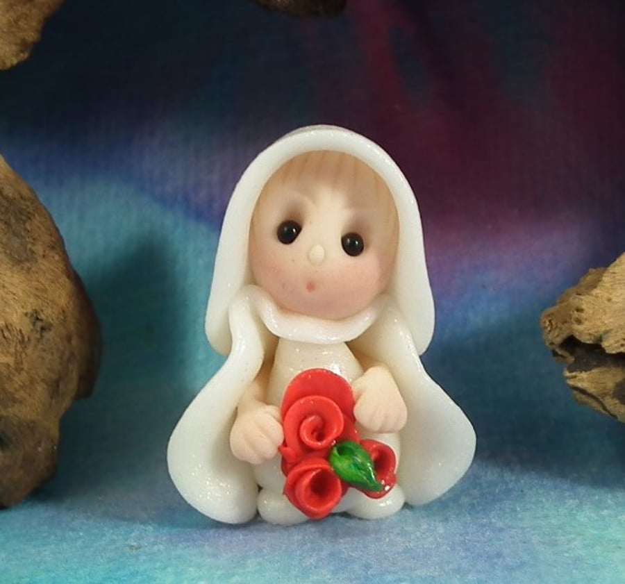 Blushing Bride Gnome 'Esme' 1.5" OOAK Sculpt by Ann Galvin