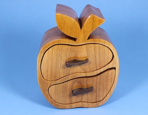 Apple Jewellery Box (WJB16)