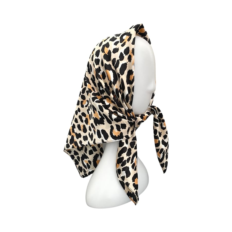 Leopard Print Silk Feeling Square Satin Scarf 70cm Spring Neckerchief Shawl Wrap