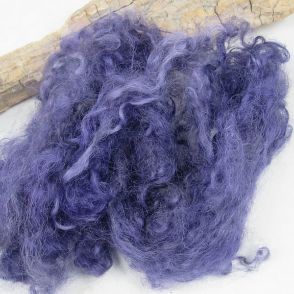 10g Naturally Dyed Logwood Purple Masham Felting Wool