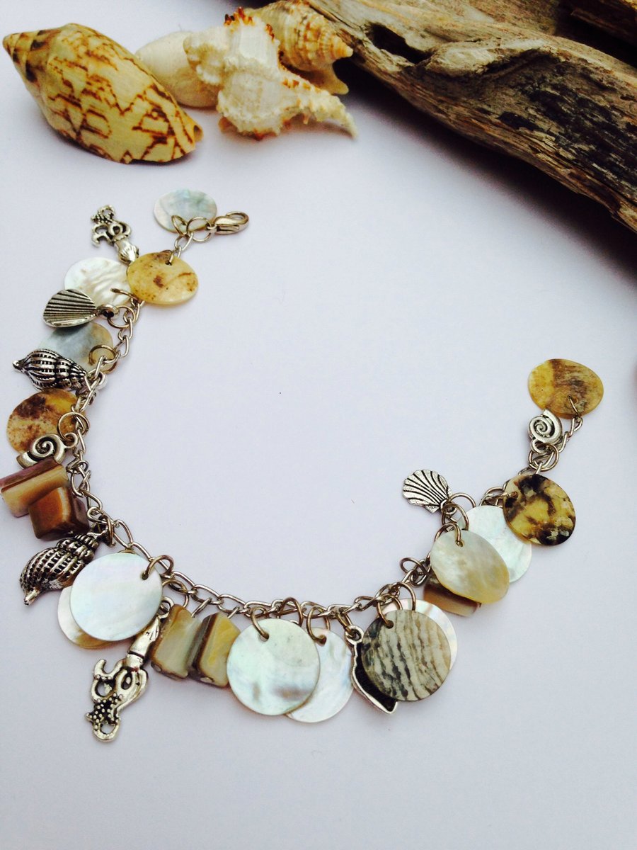 Shell charm bracelet