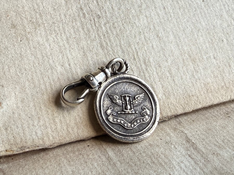 Double Sided 'HORA FUGIT' and Ivy Leaf Wax Seal Pendant