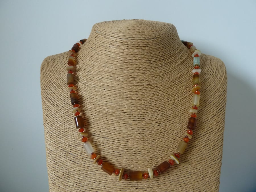 Agate and Carnelian gemstone necklace