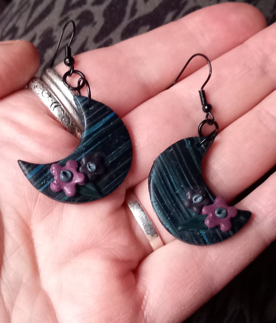 Flower Moon Earrings 