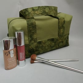Box Shaped Multi Use Bag, Zip, Handles, Sewing, Crochet, Make Up, Keepsakes