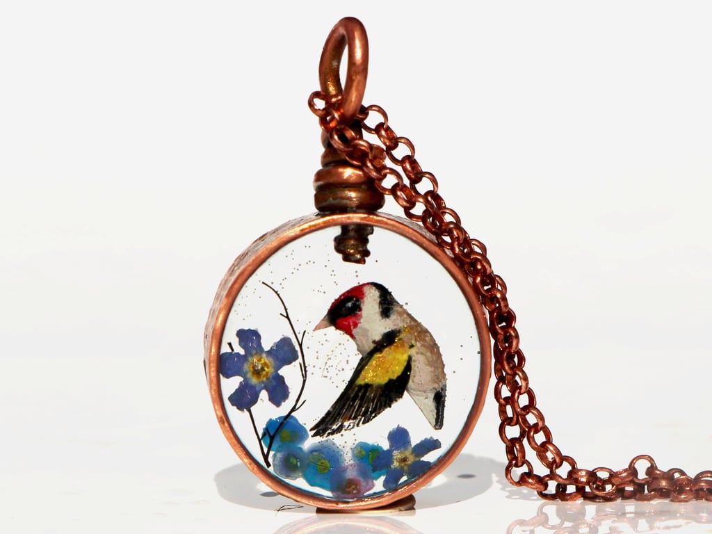 Copper Resin Goldfinch Forget-Me-Not Flowers Pendant Necklace 