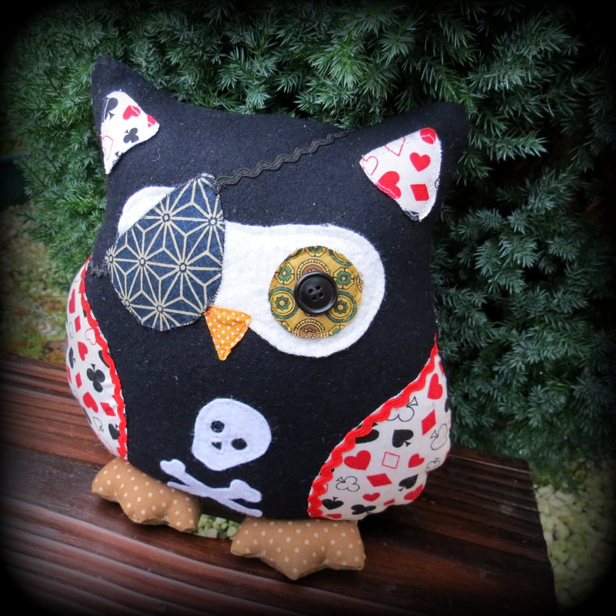 A pirate owl cushion.  24cm tall.  Owl decor.  Playroom.