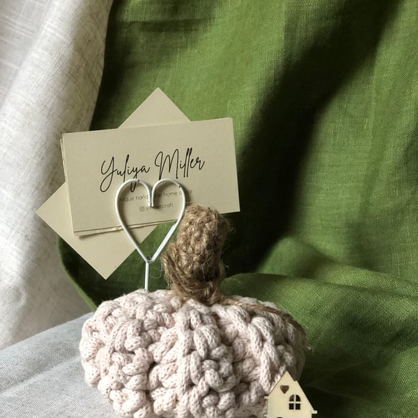 Small decorative pumpkins