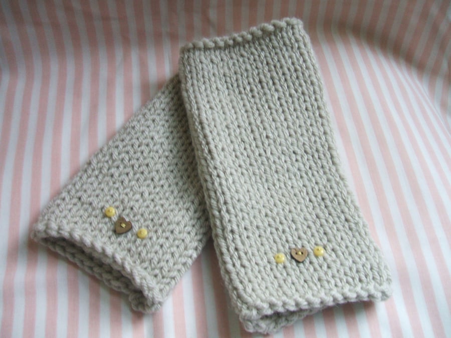 hand knitted wrist warmers, fingerless mittens - natural cream with buttons