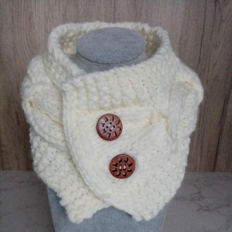 Cable Knit Neck Warmer Acrylic Nylon Wool Blend, Cream Scarf 