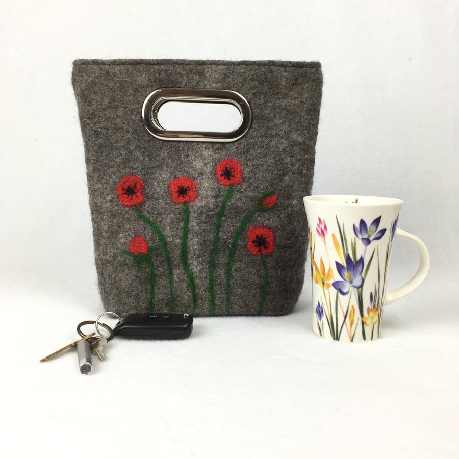 Felted handbag, grab bag, bucket bag with poppy design