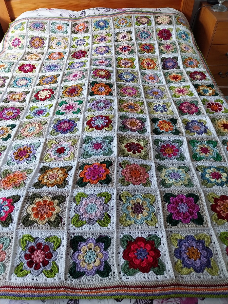 Crochet blanket 