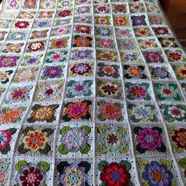 Crochet blanket 