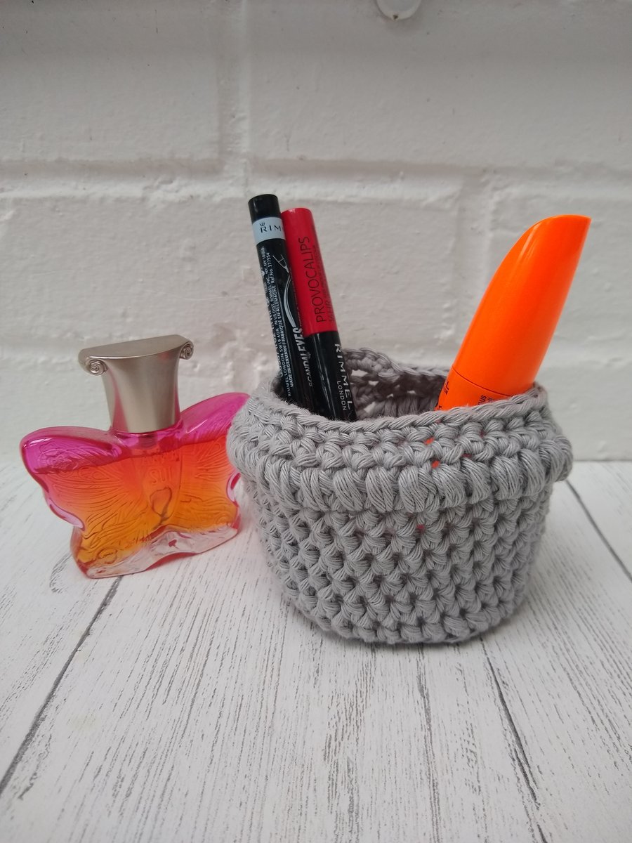 Grey crocheted basket, mini basket, desk tidy or plant pot cover