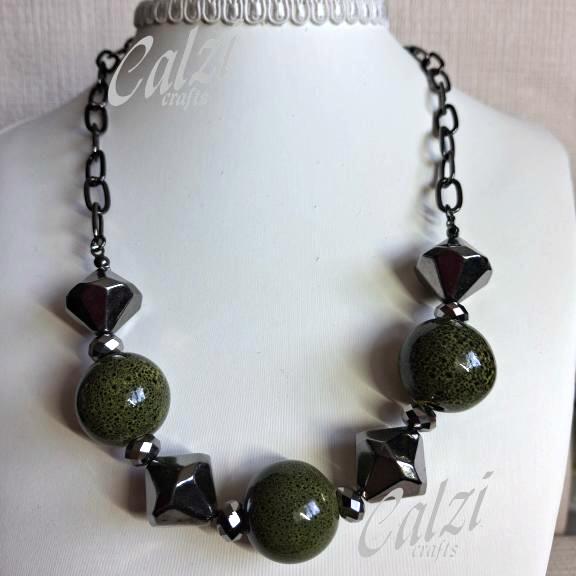Chunky Green Ceramic & Gunmetal Necklace