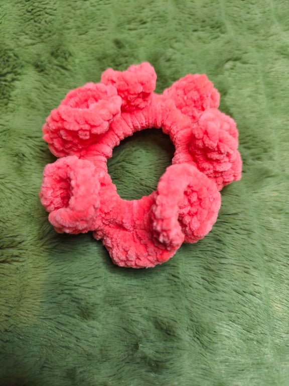 Luminous Coral Small Scrunchies Hair Tie
