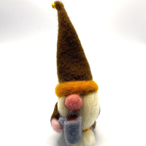 OOAK Autumn Gonk – with Tankard of Cider – 14.5cm Handmade Needle-Felted OOAK