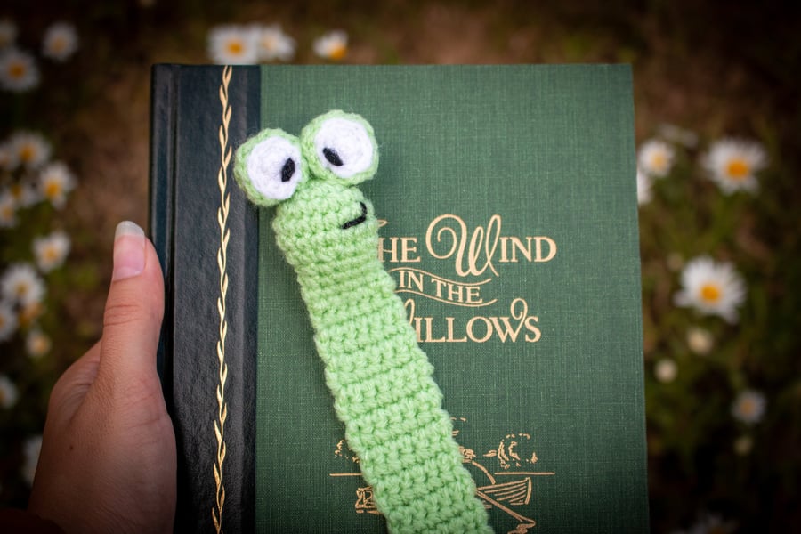 Crocheted Bookworm Bookmark