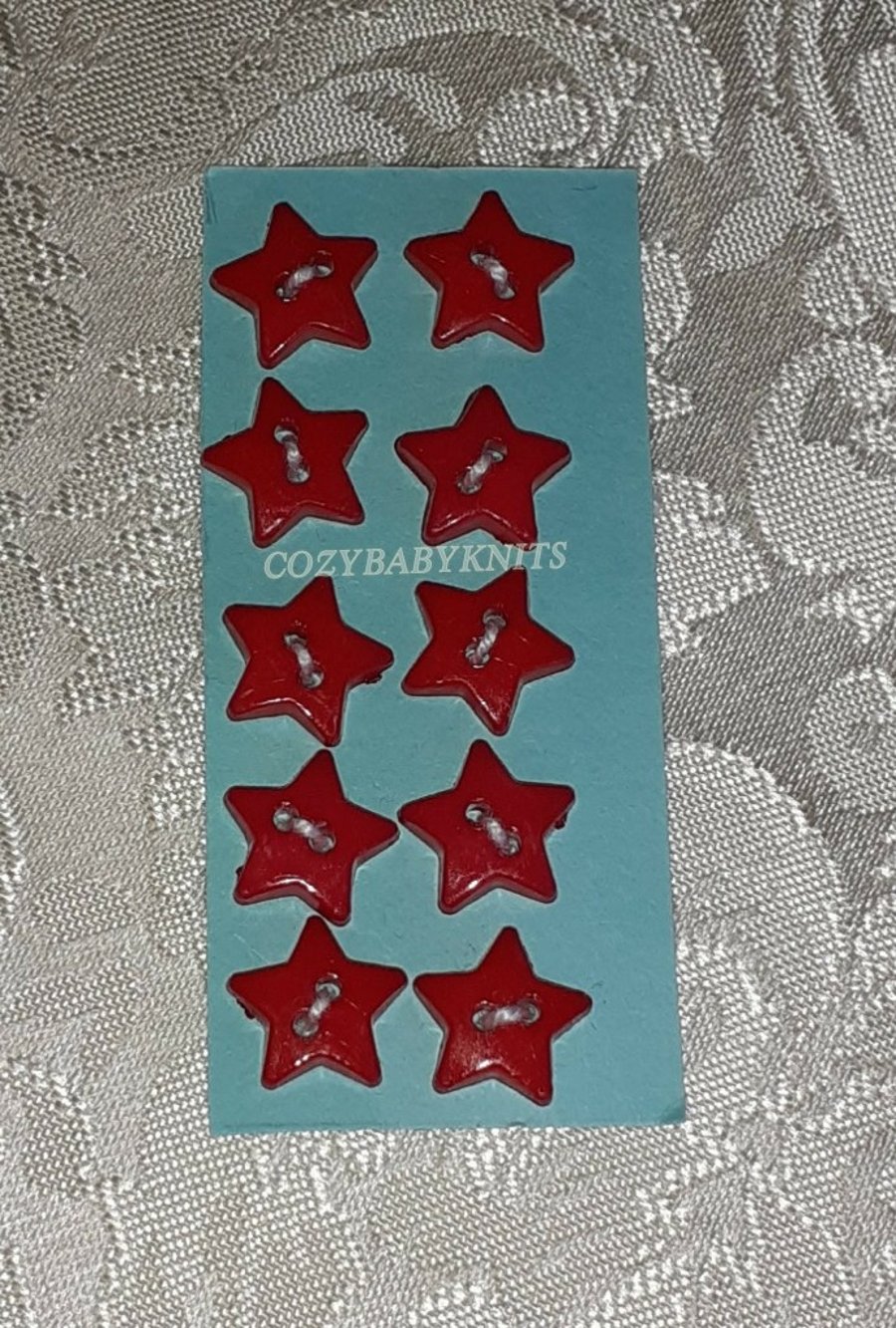 Red star plastic buttons