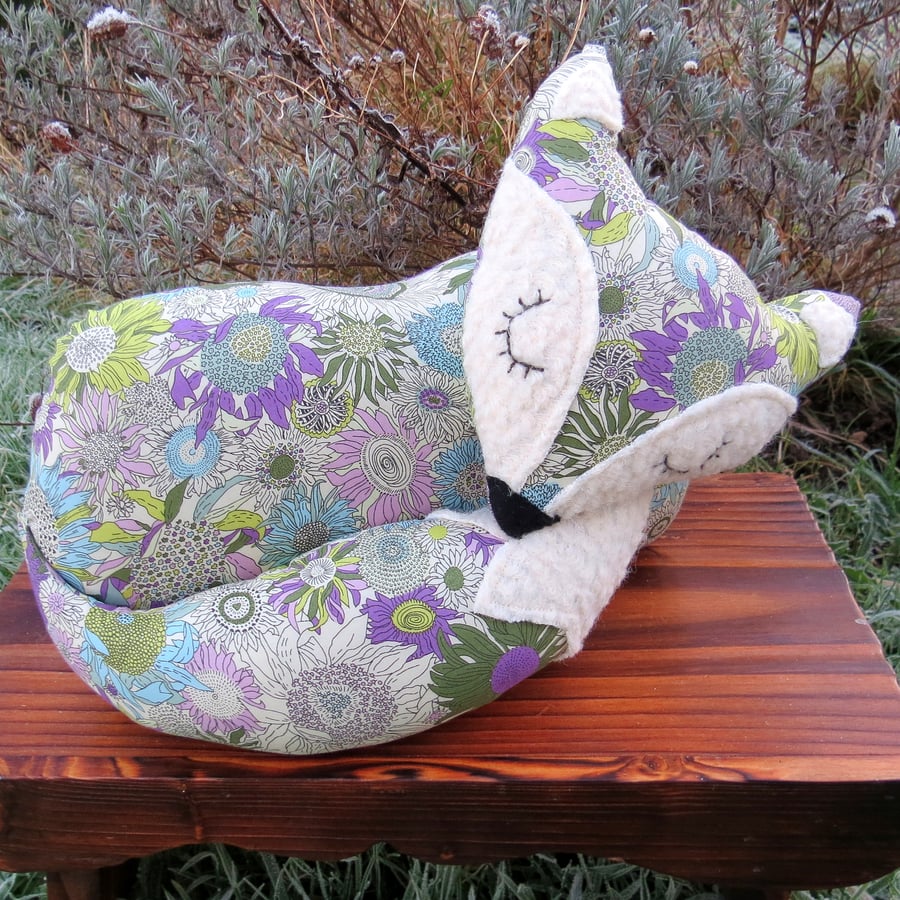 A sooozy fox cushion in Liberty Lawn.