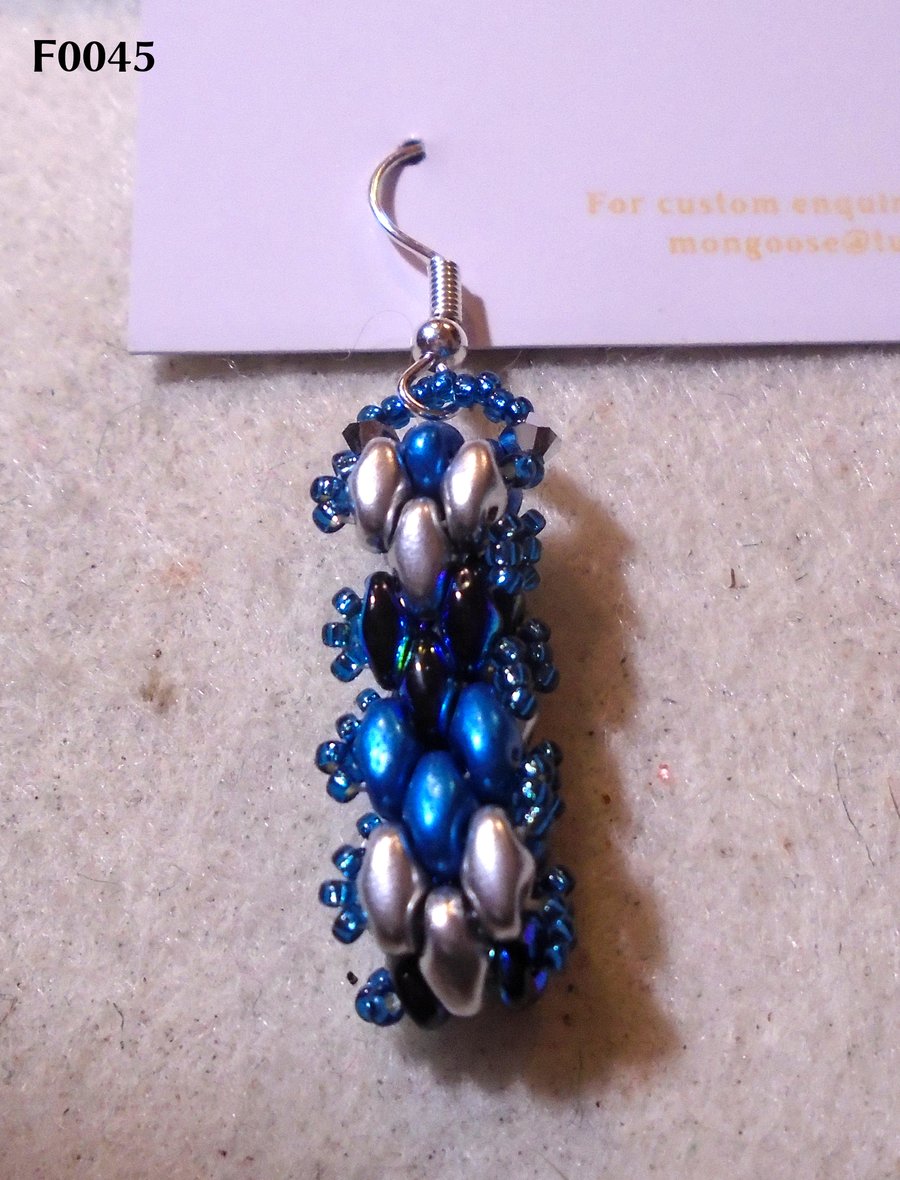 Brickwork-pattern bead earrings (customisable)