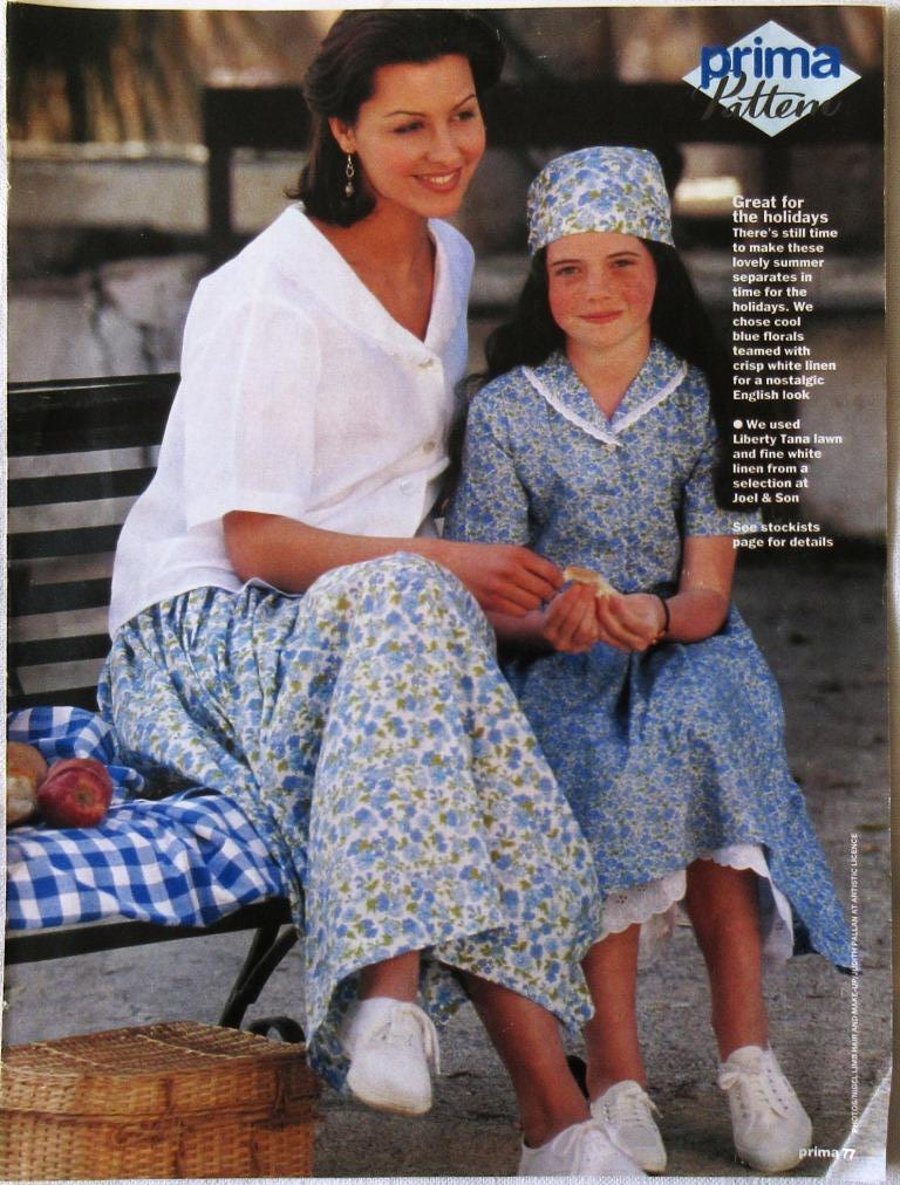 A multisize sewing pattern for a mother and da... Folksy