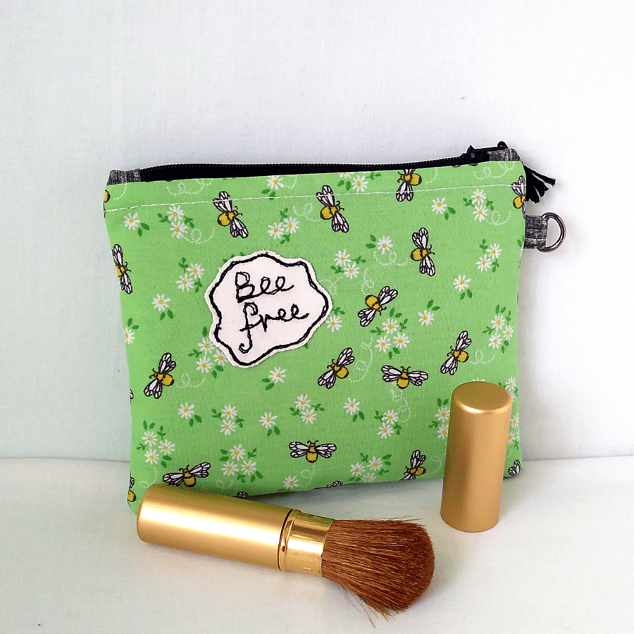 Bee Free small zipped pouch, green with bees and daisies, POSTAGE INCLUDED