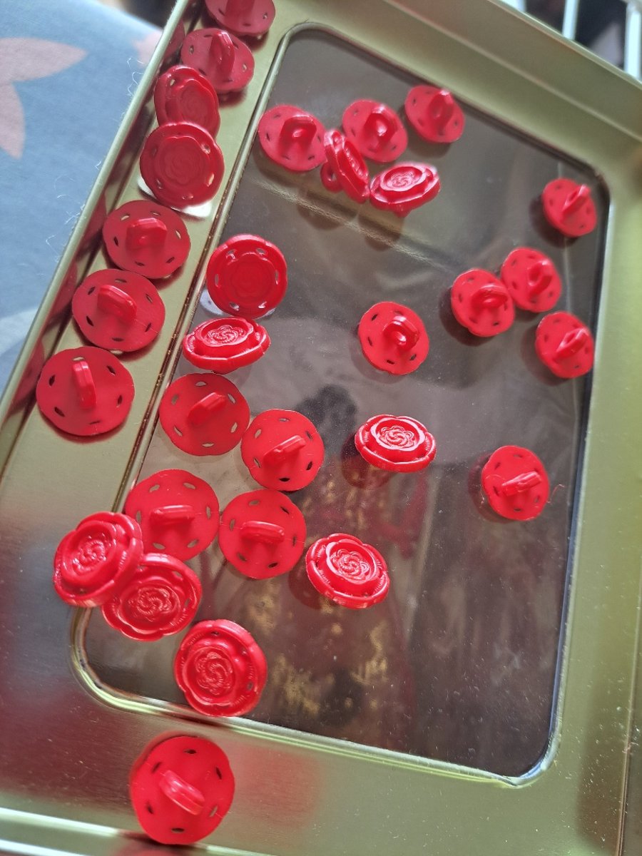 Vintage Rose Buttons