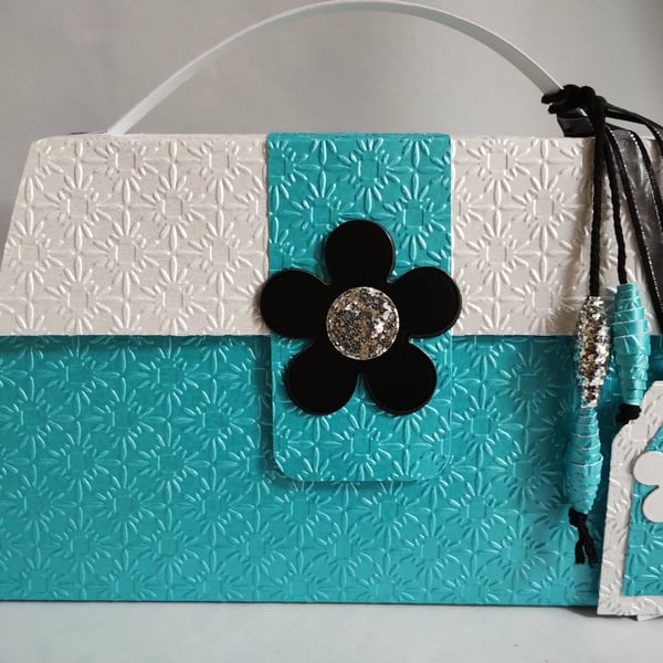 Teal, turquoise or peacock blue? Retro 60s Handbag Style Gift Box 