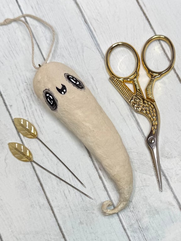 Spun Cotton Cream Ghost 2