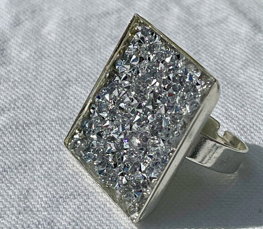 SQUARE CRYSTAL RING silver plated 25 mm fits all sizes cocktail seventies