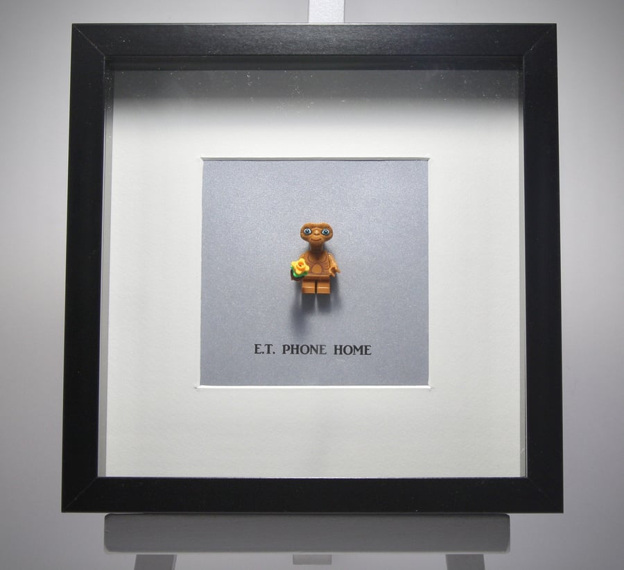 E.T. mini Figure frame.