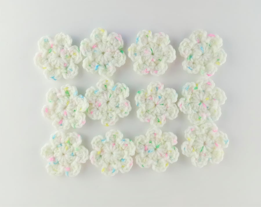 Crochet flowers in super soft chunky yarn white with colour flecks