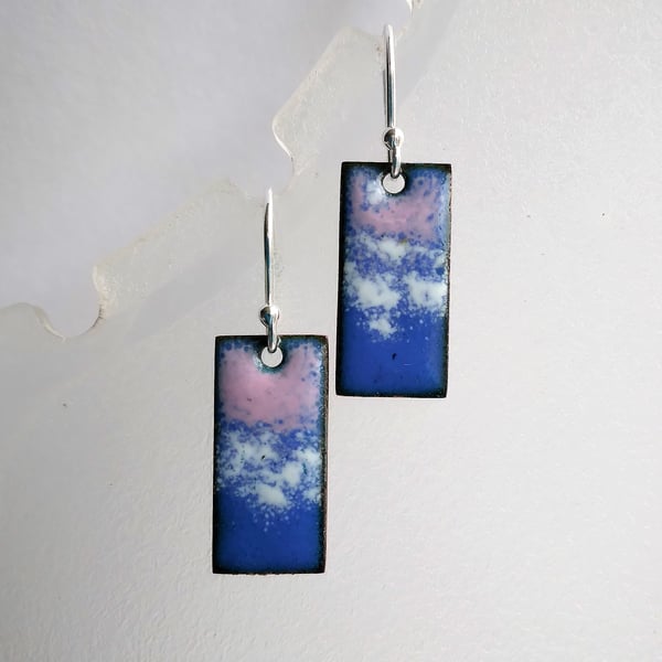 Blue and pink rectangular enamelled earrings 233