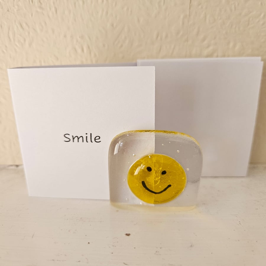 Smile! Glass Keepsake in greeting card box