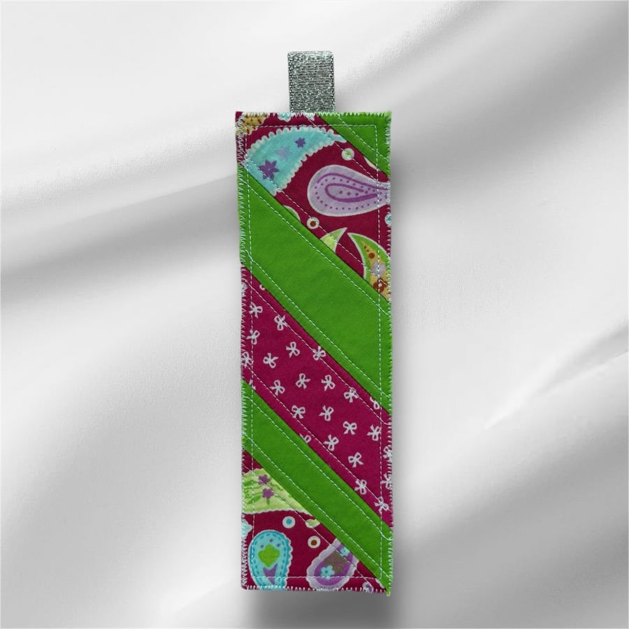Quilt Patchwork Fabric Pink paisley print Bookmark