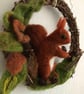 Red squirrel wreath  - Image 3
