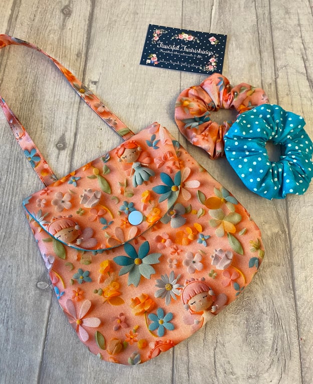 Childs Bag & matching Scrunchie Set