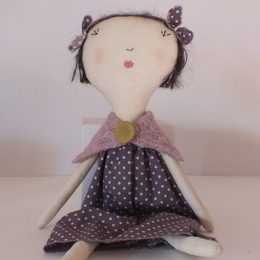 Primitive,folk art cloth doll (no 2)