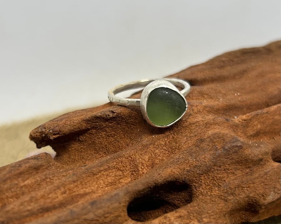Beautiful Devon sea glass ring - sterling silver, hand made