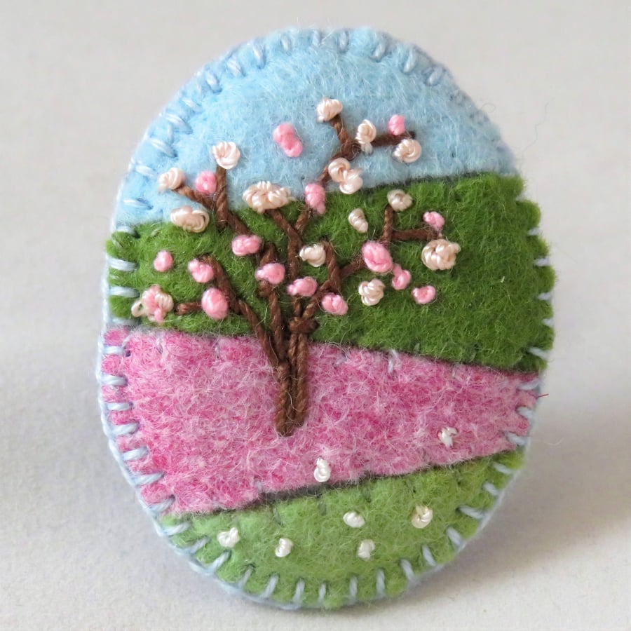 Pink Hawthorn Blossom - Embroidered felt brooch