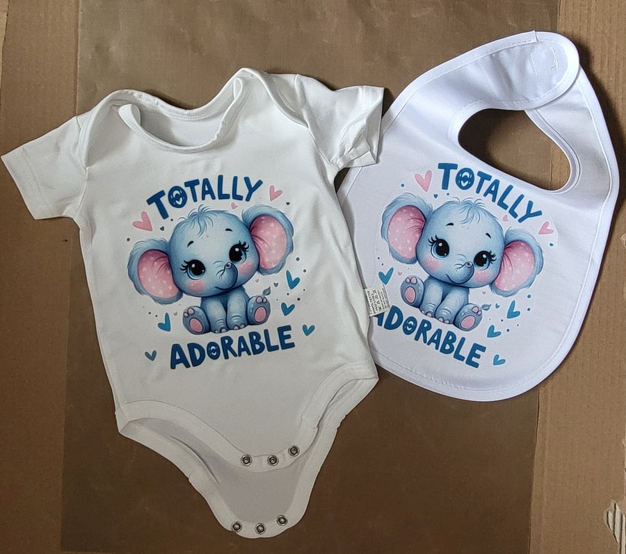 Baby vest and bib set