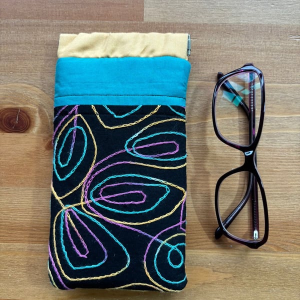 Patchwork eyeglasses case