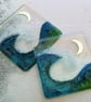 Handmade Fused Glass Wave Drinks Coaster - With Embedded Coloured Bubbles - Tile - Image 10