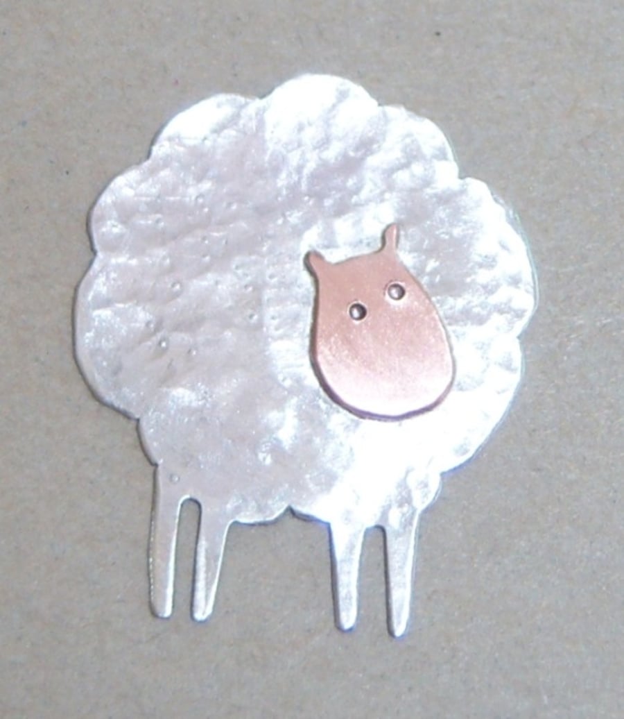 Sheep brooch in sterling silver and copper